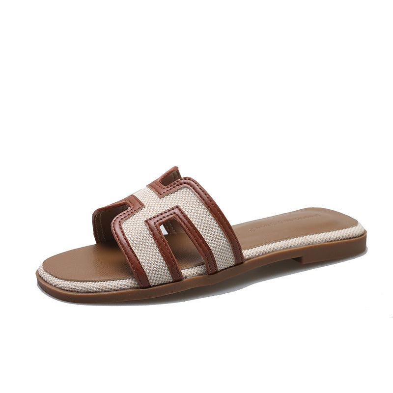 Flat bottom outer wear one-word cool slippers women's 2024 summer new travel and vacation color matching beach slippers  slippers