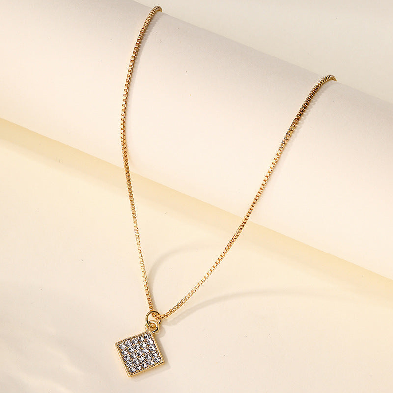 Wholesale fashion jewelry: european & american style necklace for autumn/winter - alloy pendant necklace with cubic zirconia, simple square tag design