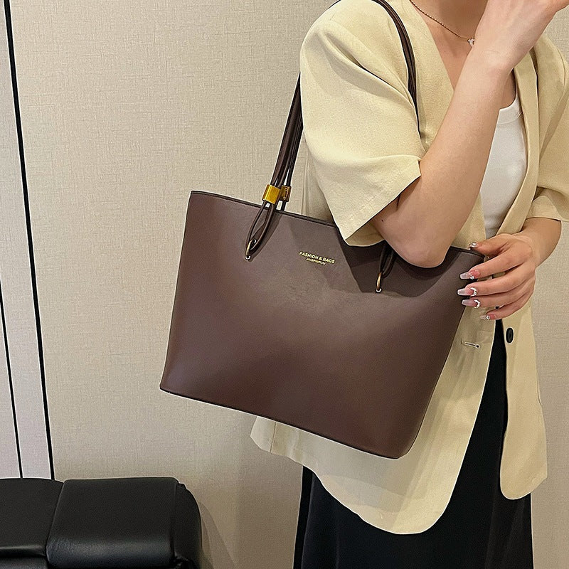 large-capacity casual tote bag classy sense of retropure color shoulder bag 2026new arrivalfashionwork clothing women's bag