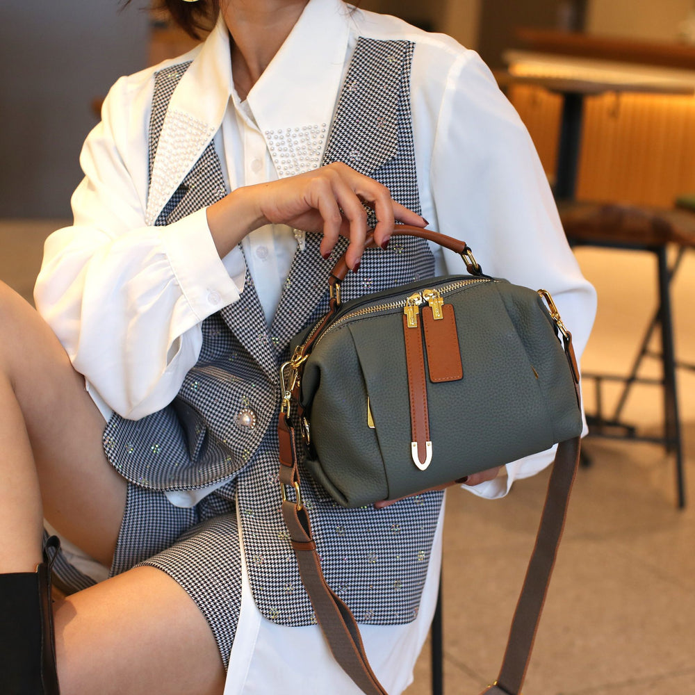 Genuine leather women's bag classy sense 2025best sellingfashionretro shoulder bag togo first layer cowhide satchel crossbody bag