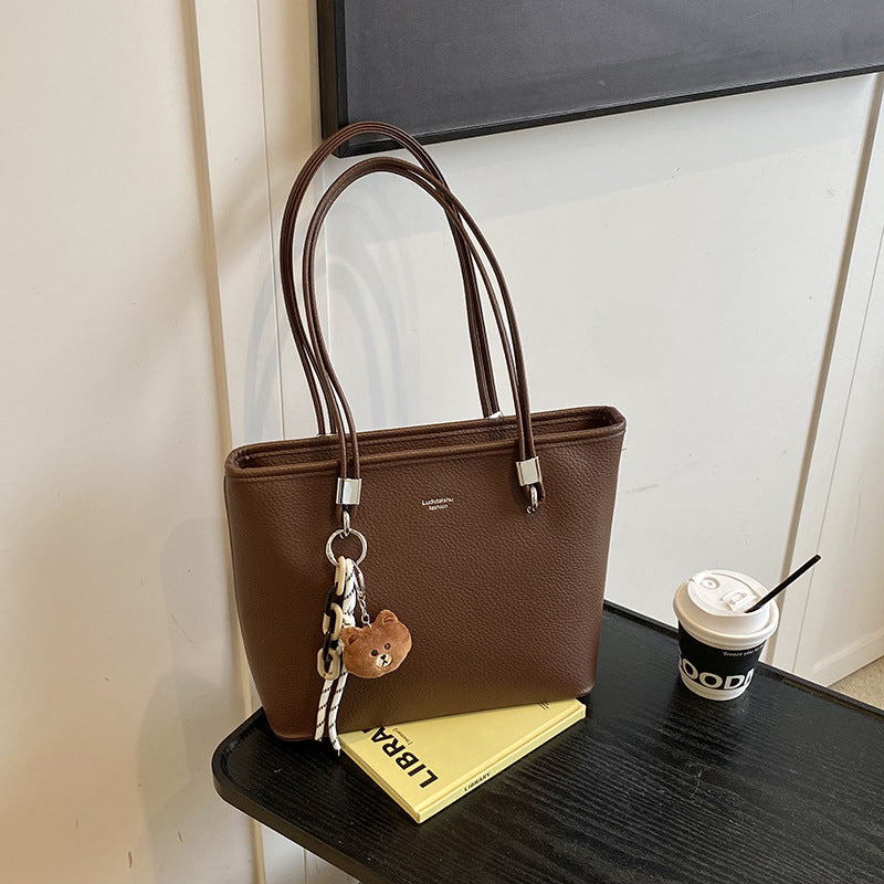 This year's trendy solid color women's bag: 2026 new fashion shoulder tote bag, versatile for commuting and casual use, women's handbag