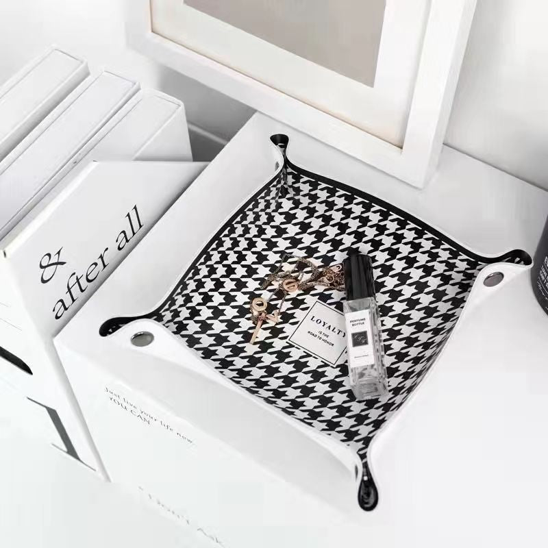 Guochao desktop bedroom storage box entrance living room cartoon multi-functional key cosmetic storage tray coffee table ornament