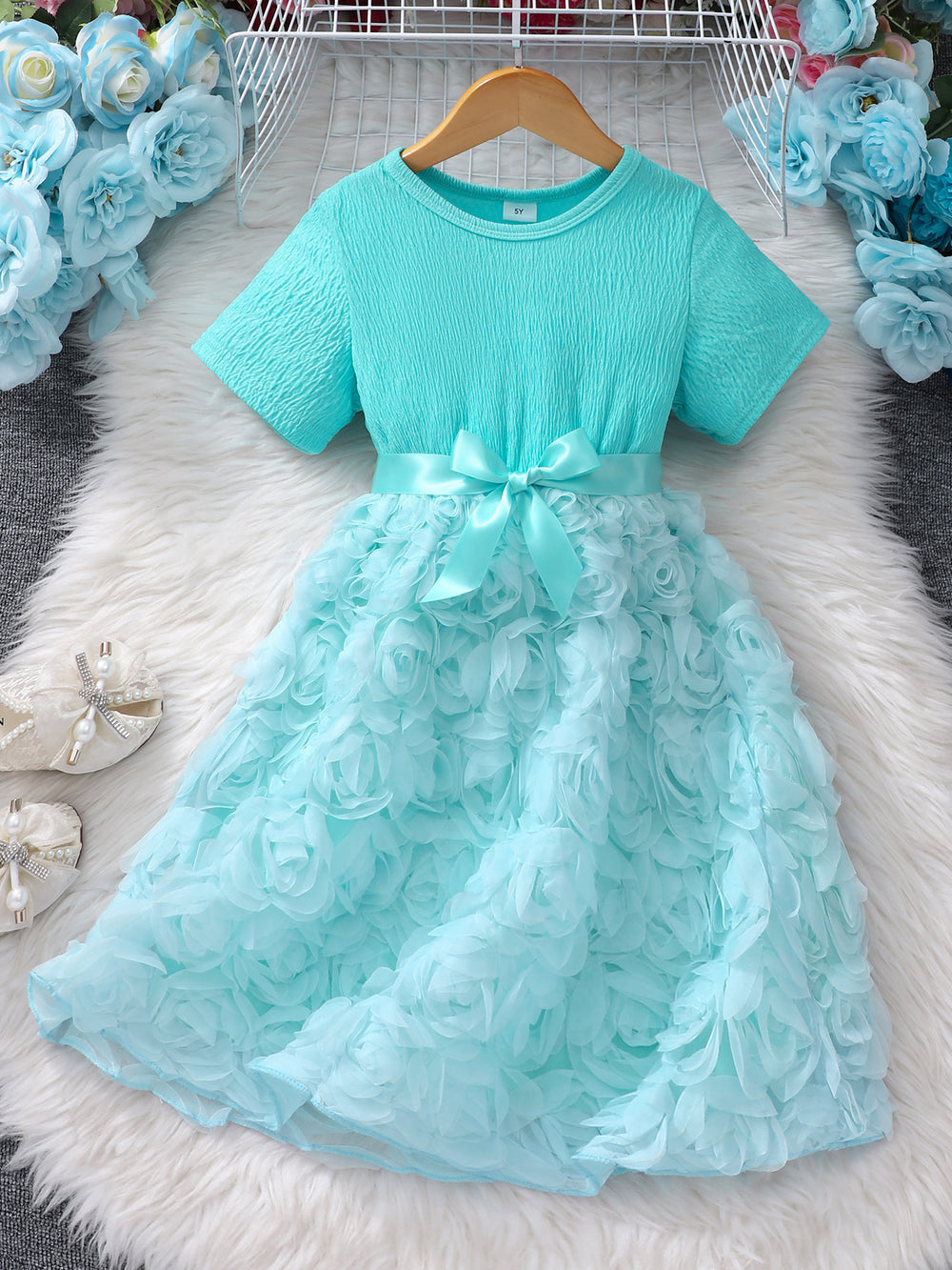 Girls' dress for toddlers and young children, 3d rose and bow dress