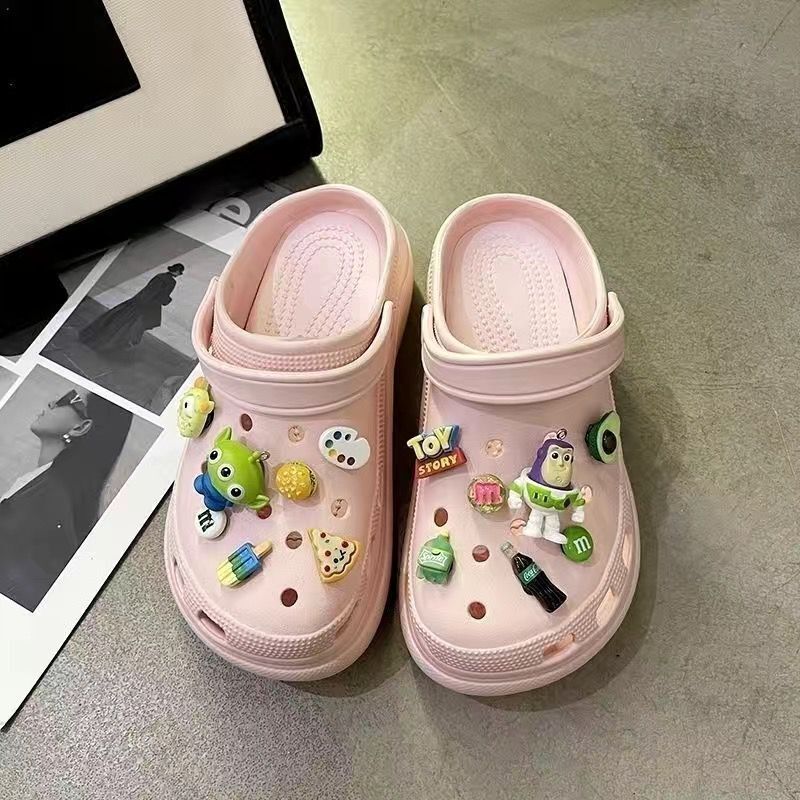 Crocs women's ins trendy summer thick sole high heels nurse baotou half drag cute outwear stepping on shit feeling beach sandals
