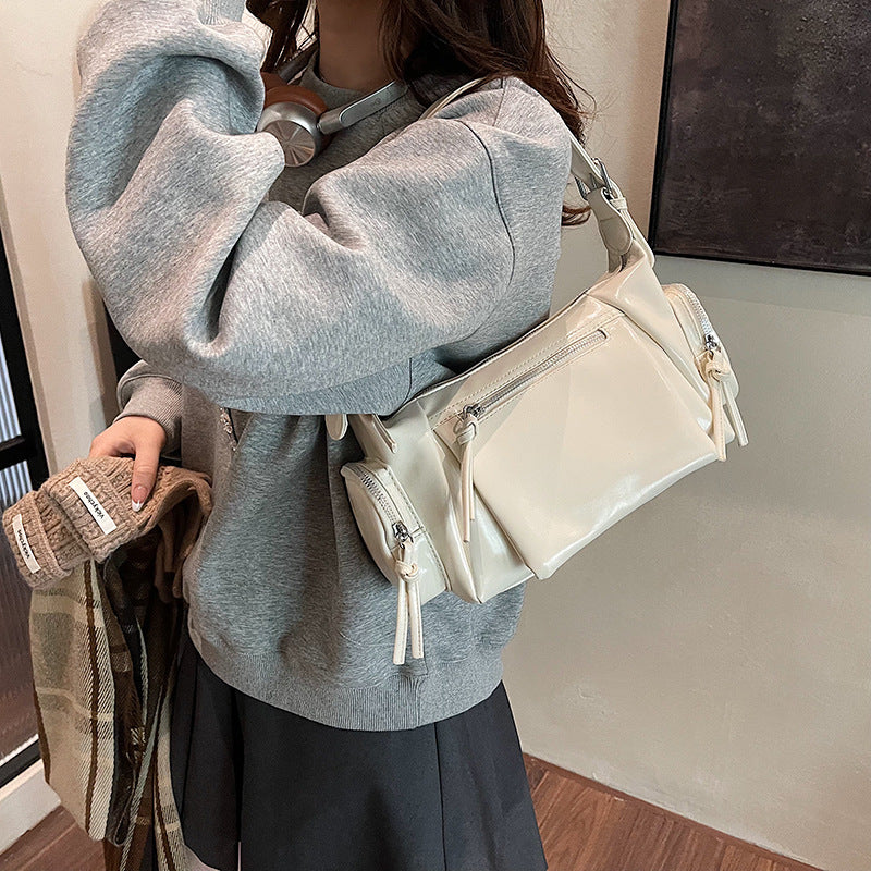 Cross-border retro old armpit bag Spice girl shoulder messenger bag washed soft leather multi-zipper dual-purpose bag function