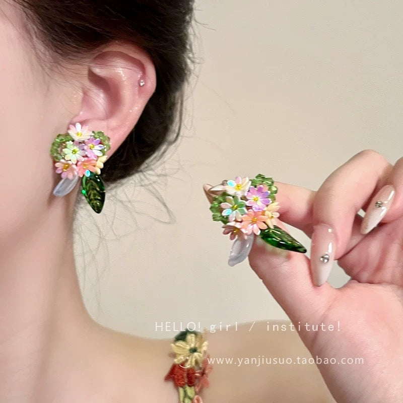 Spring overflowing with joy ~ colorful floral stud earrings for women, 2026 new hot style, high-end vacation vibes, unique earrings