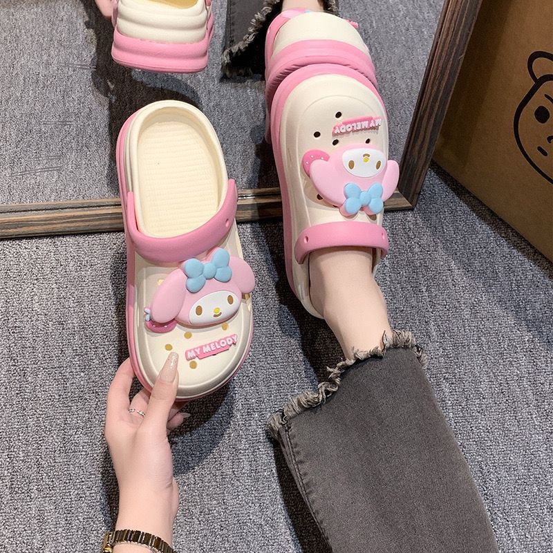 Cartoon cute crocs women's summer student indoor and outdoor wear shit-feeling thick soleheight-increasing non-slip toe cap sandals