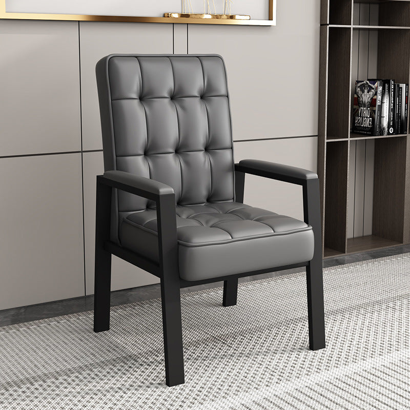 High-end, thickened mahjong chairs specifically designed for card and chess rooms. modern, minimalist study chairs, comfortable and suitable for extended sitting, with high legs for elderly users