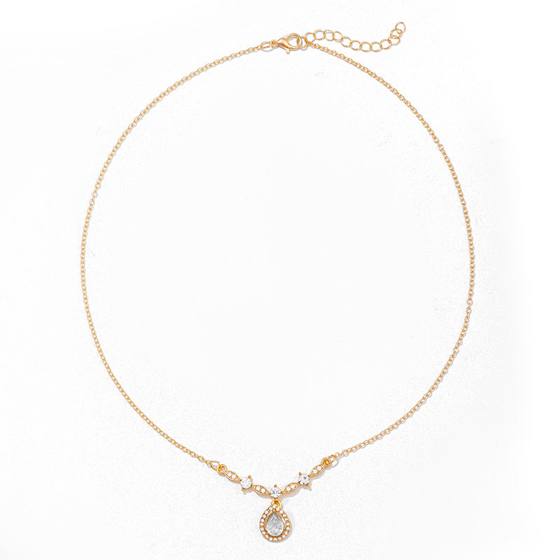 Water drop necklace wholesale european and american cross-border jewelry personalized diamond-encrusted niche high-end versatile autumn and winter sweater pendant for women