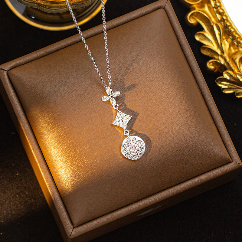 Copper inlaid zirconium four-leaf clover necklace for women, titanium steel real gold plating popularinsfashion flower exquisite sweater chain jewelry
