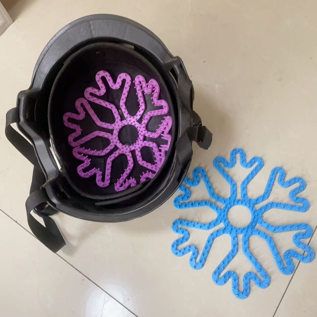 Cycling helmet lined breathable head massage protective pad bicycle electric vehicle children's helmet universal silicone pad