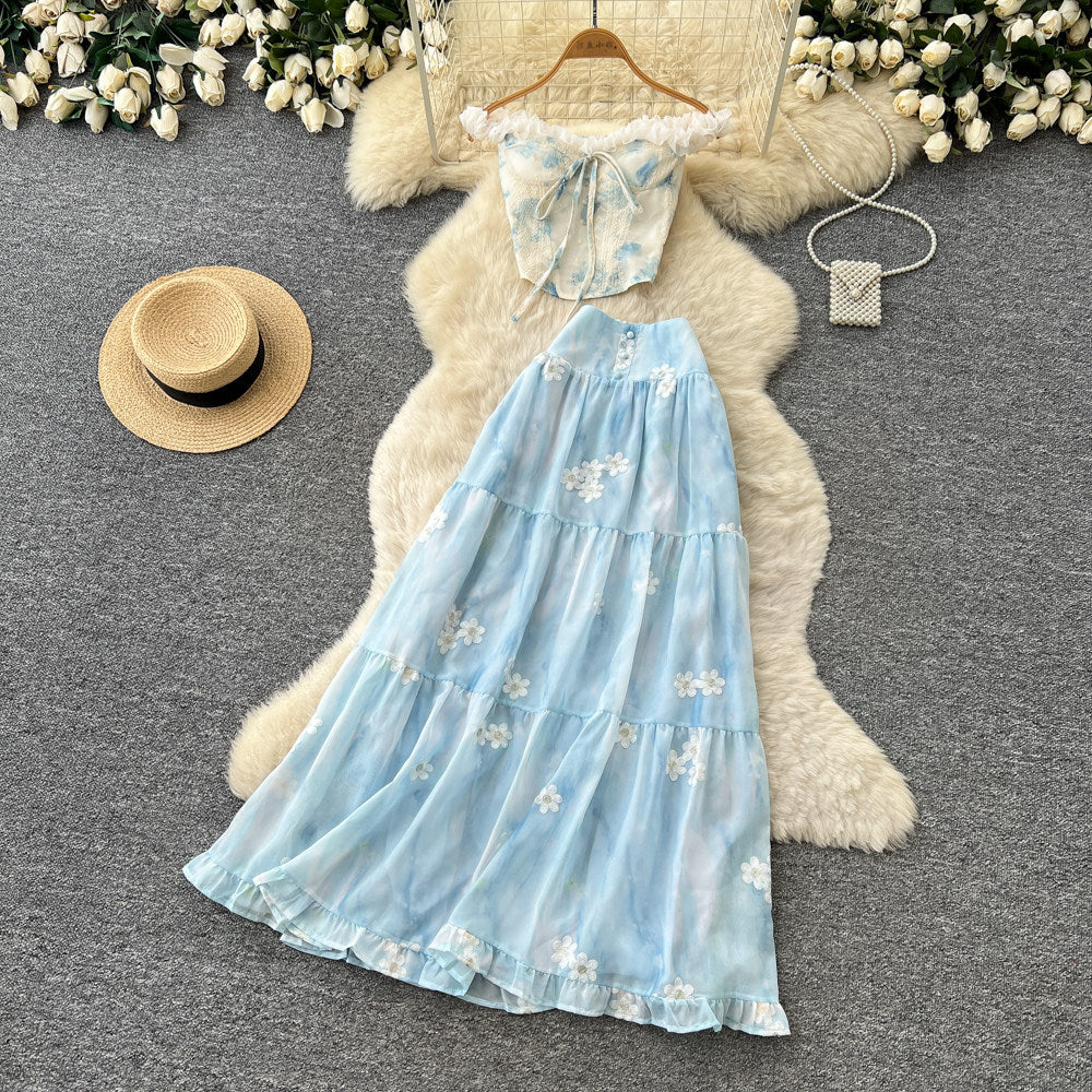 French sweet lace camisole and floral cake skirt two-piece set - women's summer slim-fit vacation outfit