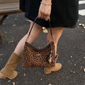 High-value new minimalist retro crossbody bag for women - 2025 autumn collection - commuter bag - niche design shoulder bag/axillary bag for women