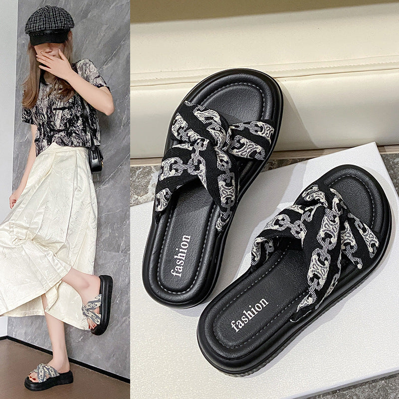 Platform sandals and thick-soled sandals for women, summer new arrivals, european and american style, retro floral print, trendy one-strap sandals for women