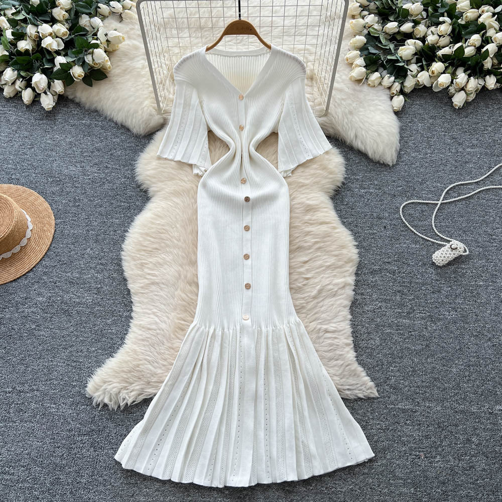 Elegant and chic v-neck metallic buckle slimming dress - women's summer french style cinched waist mermaid knit maxi dress