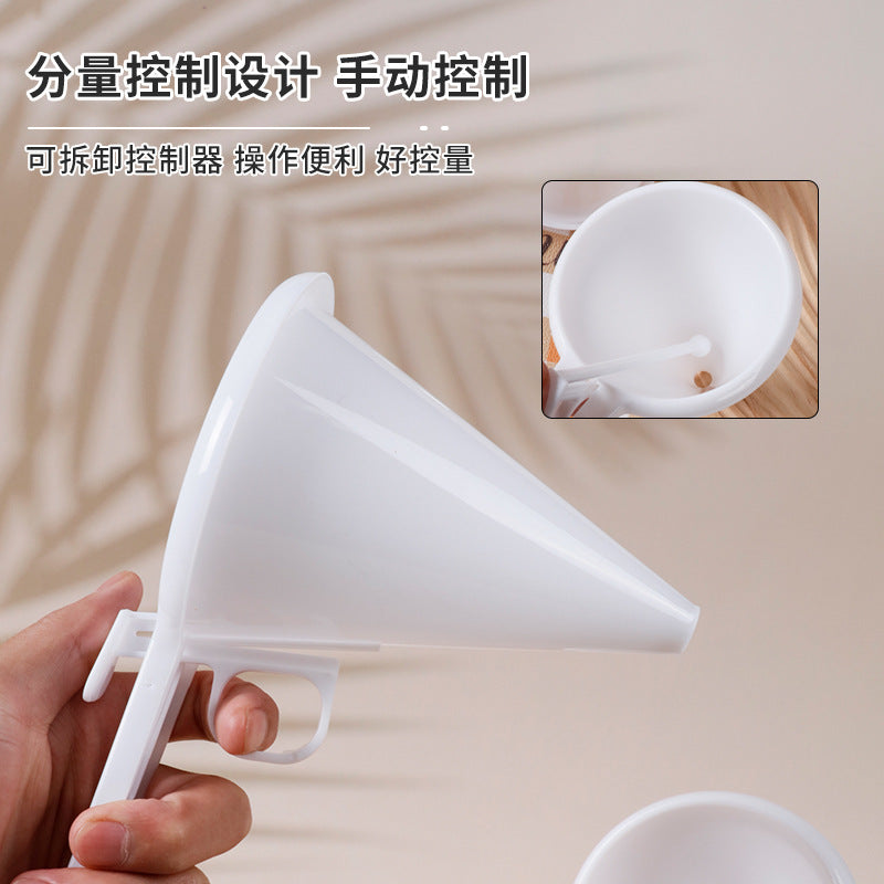 Handheld cake batter separator cream chocolate spout funnel measuring cup baking tool