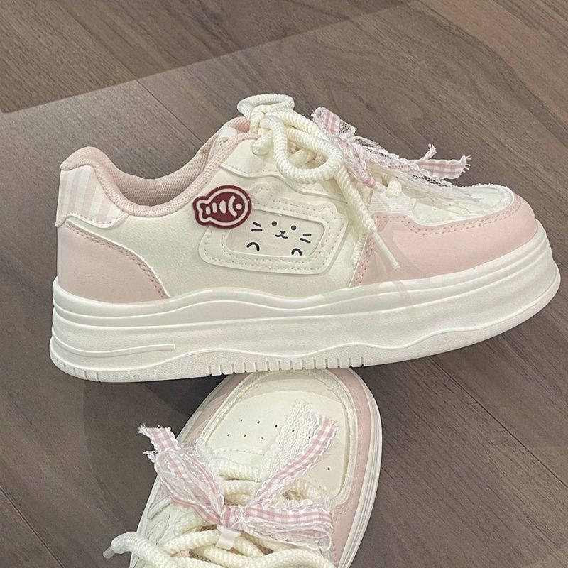 Girls' creamy chunky platform sneakers -  spring new arrival - bread shoes, cute, unique, versatile casual skate shoes