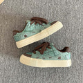 Women's white sneakers: new 2025 autumn collection - versatile platform sneakers for students, perfect with skirts, unique design, thick sole, athletic & casual style