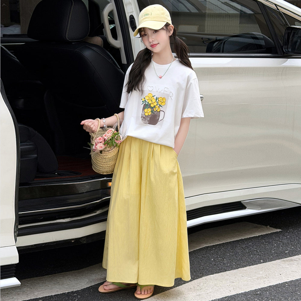 Girls' summer outfit set : trendy and cool two-piece set for girls - perfect for middle and older kids, influencer-approved, street style, quick-dry pants
