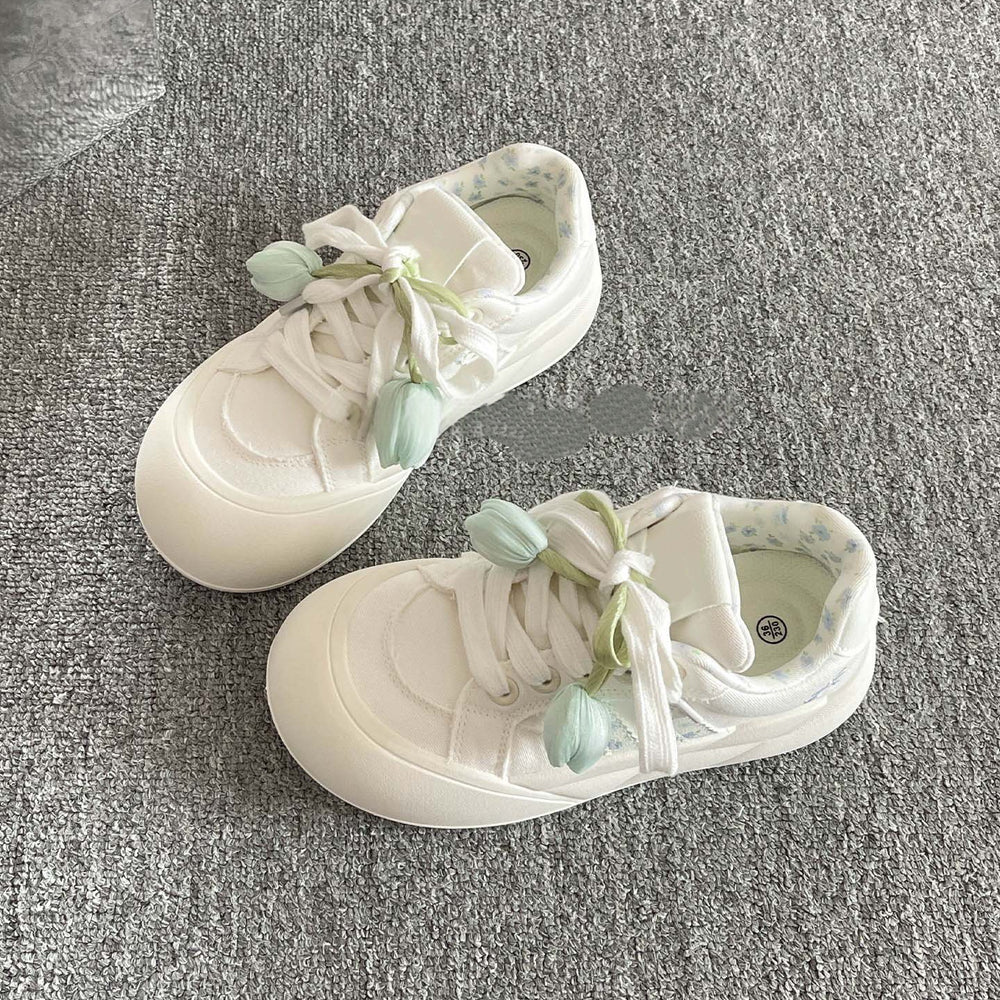 Trending spring/autumn casual sneakers for women - 2026 new thick-soled white shoes, versatile bread shoes perfect for pairing with skirts