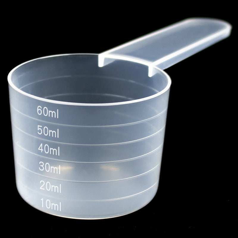 Plastic measuring spoon 60ml milliliters plastic mask feed fertilizer pesticide laundry detergent powder measuring spoon filled with water 60g grams