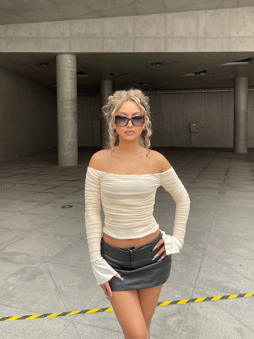 Export fashion new arrivalsexy double-layer mesh tops sweet one-shoulder pleated bell long sleeves t-shirt for women