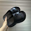Thick sole slippers for women outwear summer 2026new arrival travel summer one-line sandals slippers for students to increase height