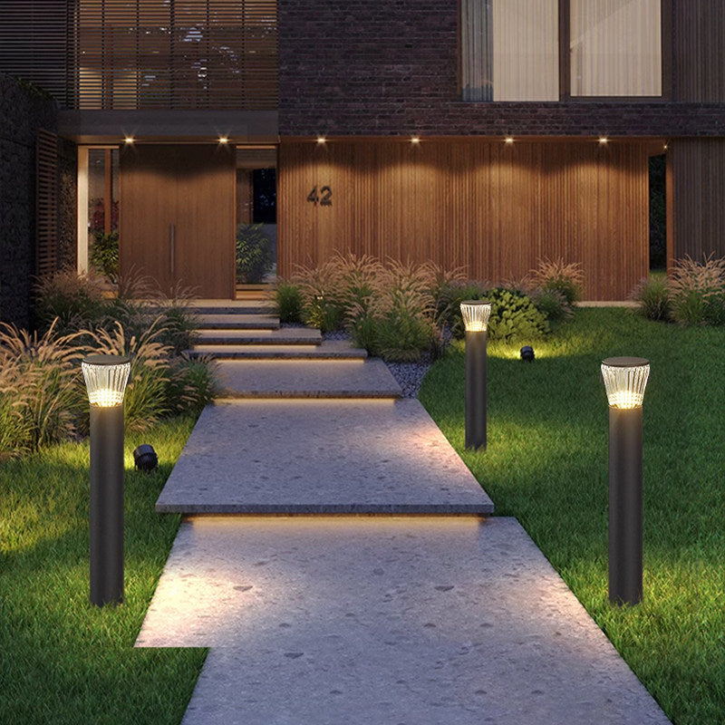 Outdoor waterproof villa courtyard lawn lamp garden b&b lamp park community road lamp decorative lighting lawn lamp