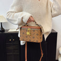 2025 new box bag silk scarf high-end fashion printed letter versatile shoulder crossbody small square bag