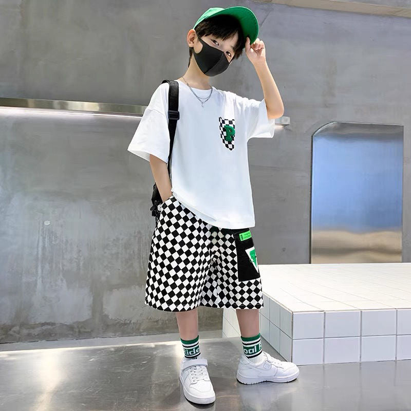 Boys' summer outfit set  new style: stylish and trendy summer streetwear for older boys and young men - cool and edgy short-sleeve clothing