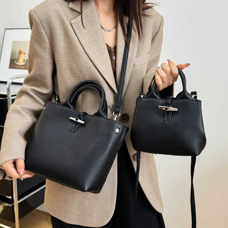 High quality new bamboo bag mini handbag bamboo buckle shoulder messenger bag casual women's bag