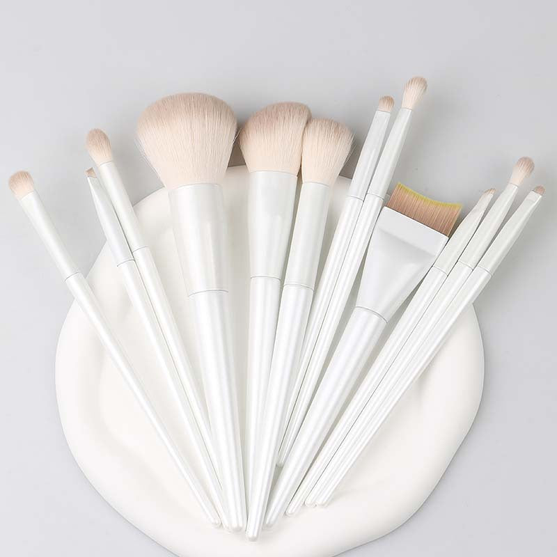Ready-to-ship wooden handle makeup brush set - includes eyeshadow brush, blush brush, contour brush, powder brush, and a complete set of makeup tools