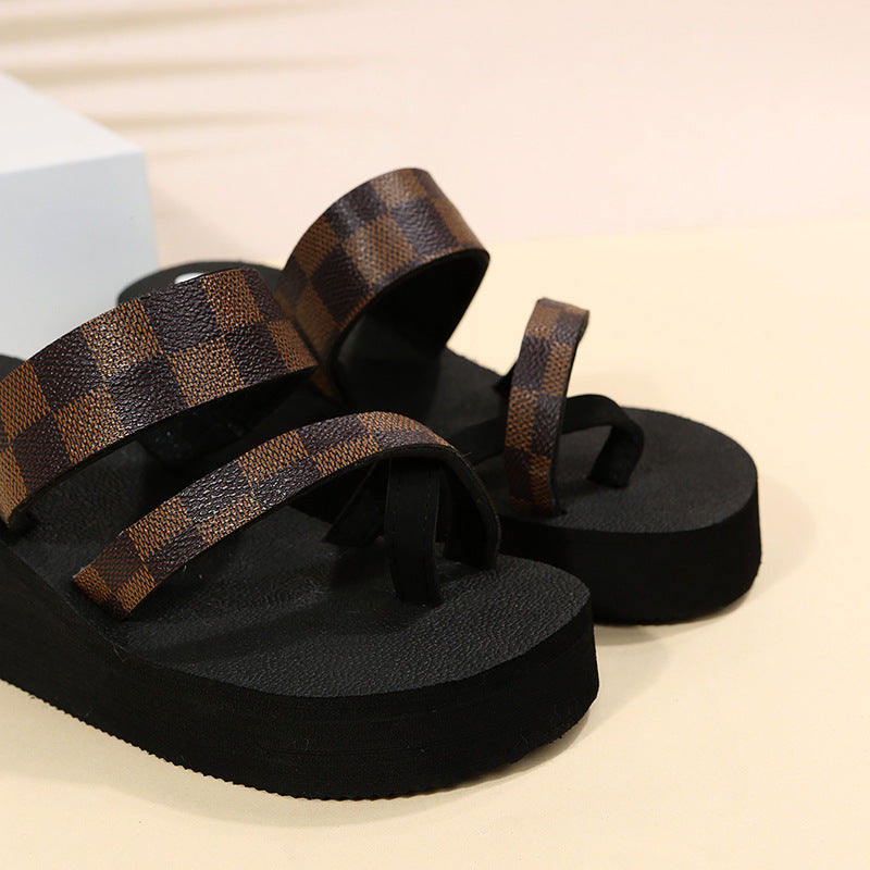 2024 korean style spring/summer new fashion plaid flip-flops, thick-soled beach sandals, women's slippers