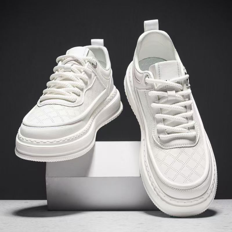 Men's spring/autumn breathable lightweight soft sole white sneakers, men's casual shoes, versatile thick-soled platform sneakers, men's trendy shoes
