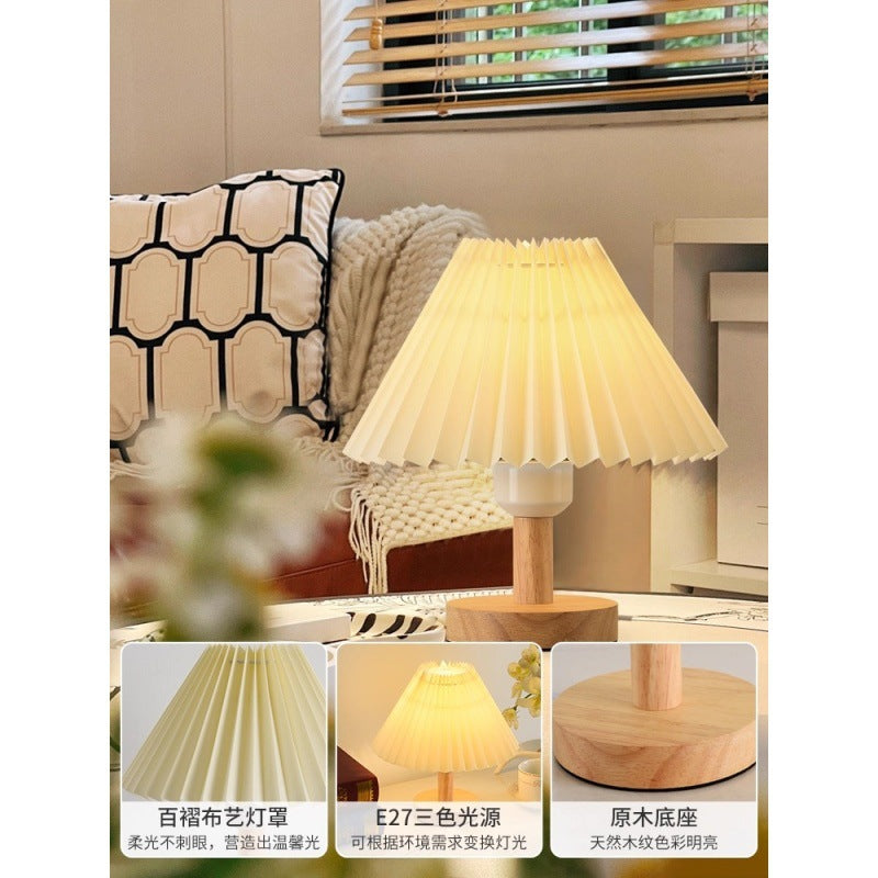 Table lamp Bedroom bedside lamp Internet celebrity ins girl atmosphere light LED Nordic retro pleated decorative night light 1