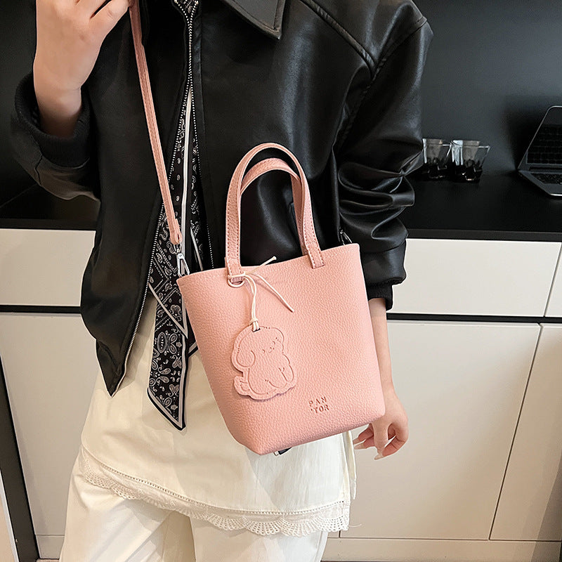 Cross-border simple casual portable bucket bag women's 2025 new fashion shoulder bag commuter versatile messenger bag