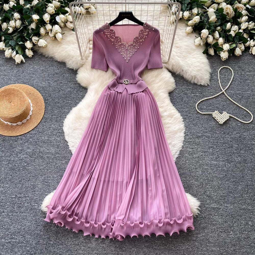 High-end heavy industry beading v neck short-sleeved dress women's summer waist-cinching pleated long skirt elegantaccessible luxury dress skirt