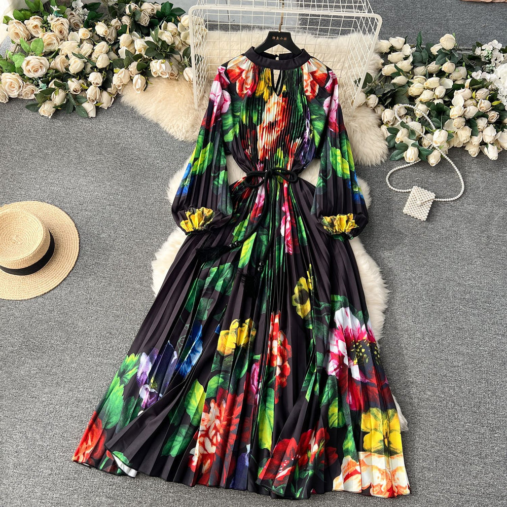 European and american retro court style design printed long dress with heavy pleating, puff sleeves, and pleated skirt - spring collection for women