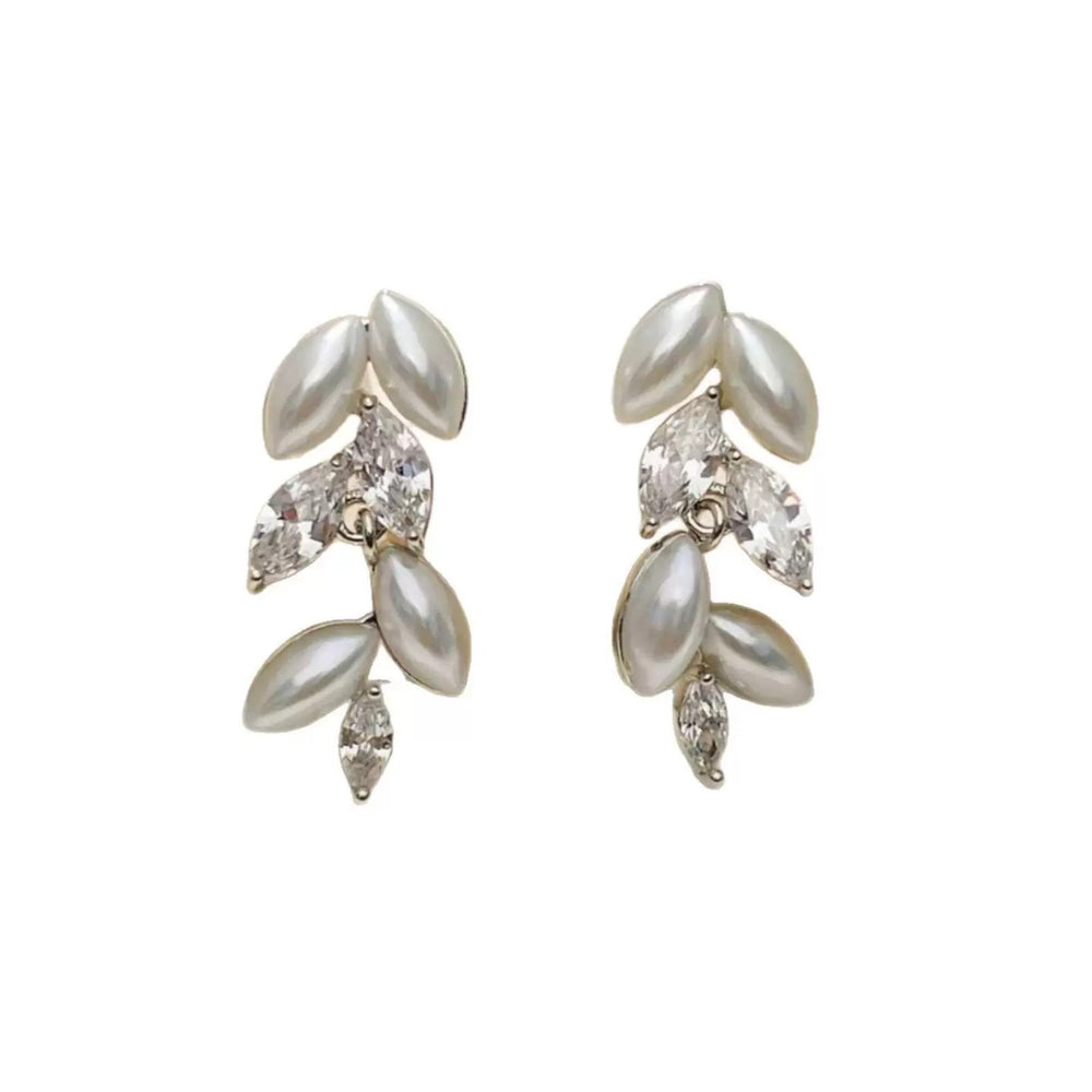 Super flash full zirconium leaf tassel earrings for women niche styleclassyelegant earrings elegancecasual earrings earrings wholesale