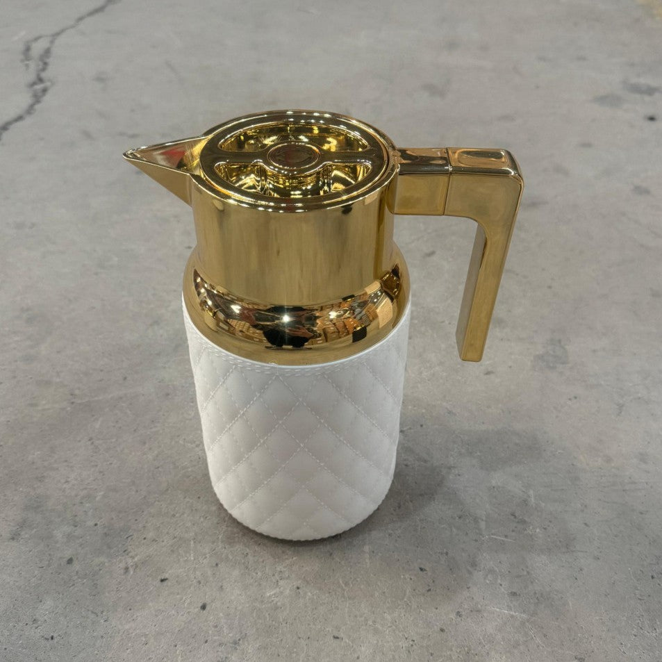 Factory direct sales cross-border best selling thermos kettle thermos coffee pot thermos kettle thermos teapot capacity plastic red bladder