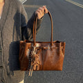 retro large capacity women's bag 2025 new arrival elegant trendy underarm bag casual minimalist commuter shoulder bag