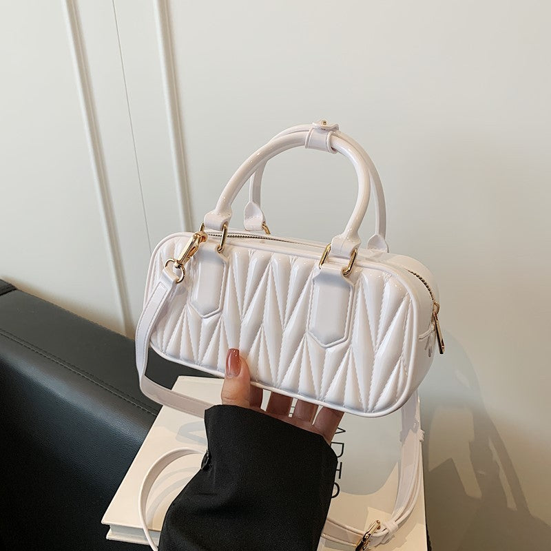 Foreign trade niche design bag women's 2025 new summer messenger bag casual portable jelly rhombus pillow bag