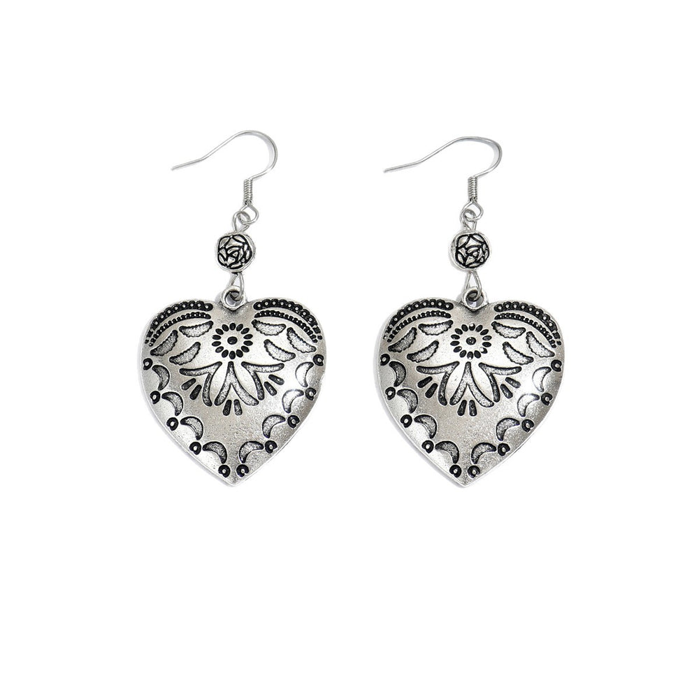 Gothic heart-shaped earrings wholesale, european and american cross-border vintage, retro, exaggerated design, silver peach heart stud earrings and dangles