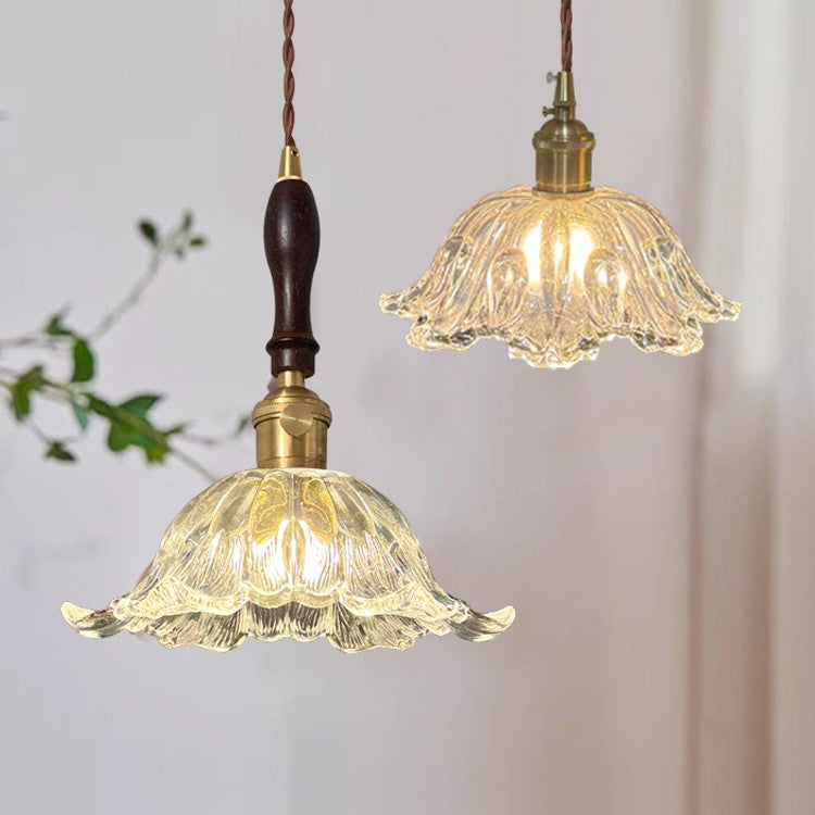 Japanese Internet celebrity flower glass chandelier French retro walnut restaurant bar chandelier B & B aisle lighting