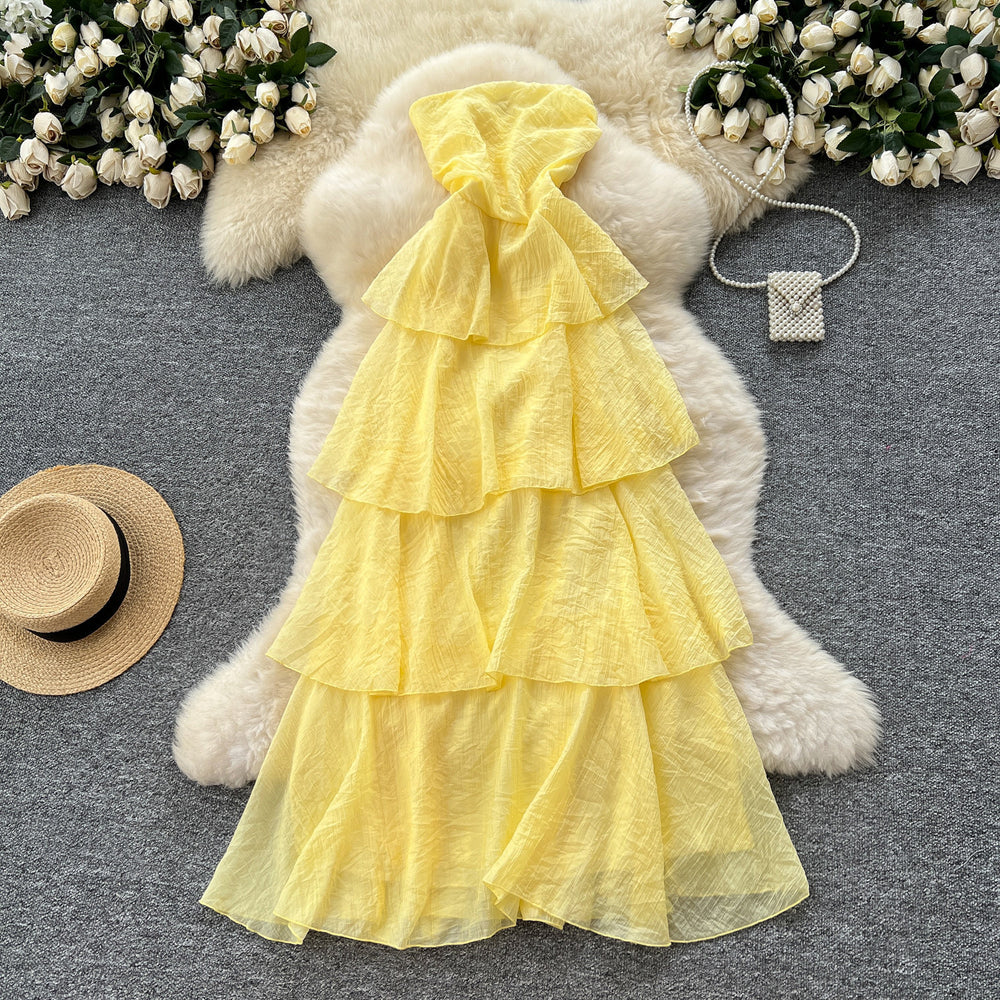 Sleeveless bandeau dress women's summer french style cinched waist slimming elegant vacation style long dress fairy cake dress