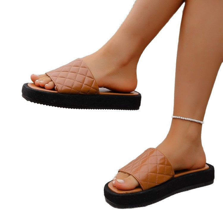 summer new arrival: plus-size chunky sole slides for women (sizes 36-42). wholesale available. dropshipping to  &
