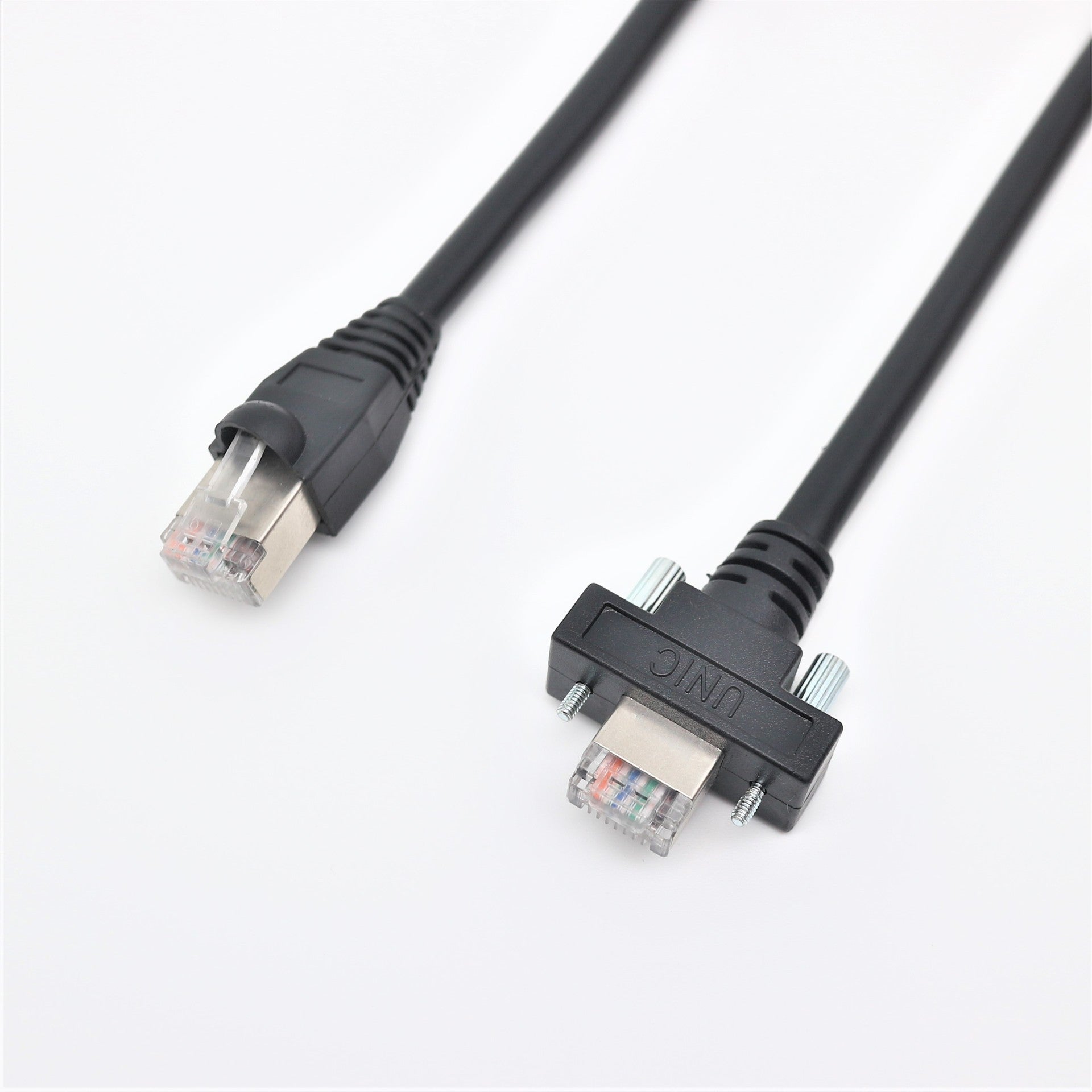 Class 6 Shielded CAT6 with ear screws High-speed industrial network cable Gigabit industrial network cable Camera waterproof network cable
