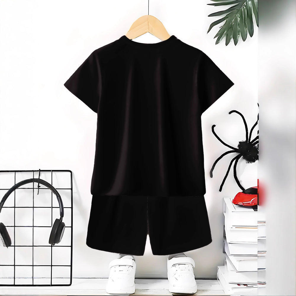 "stylish digital 67 print," perfect for summer wear, boys' outdoor sports t-shirt set