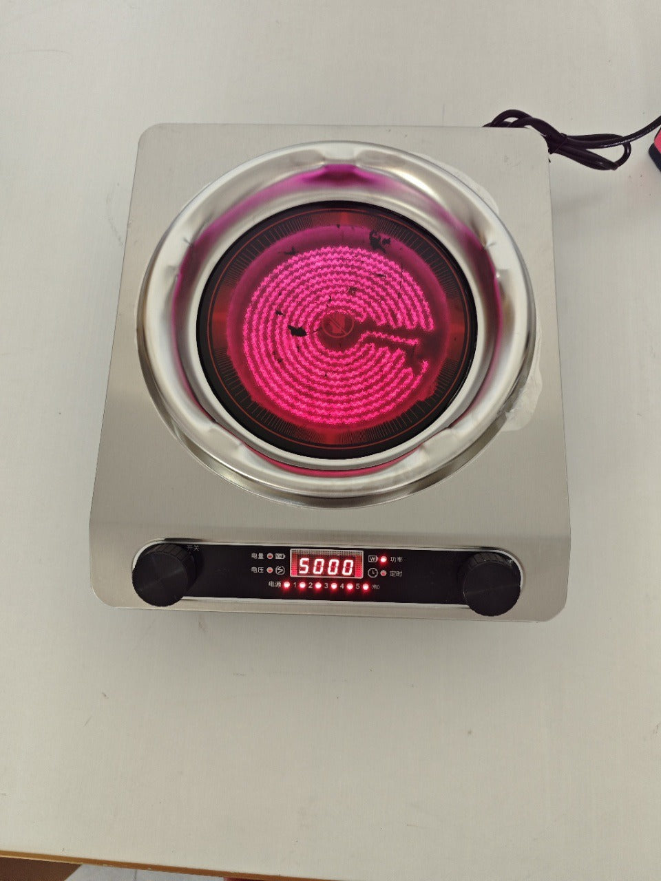 High-power concave ceramic cooktop: powerful, multi-functional hot pot, energy-efficient, works with any pot, high-heat stir-frying, bbq, cross-border e-commerce