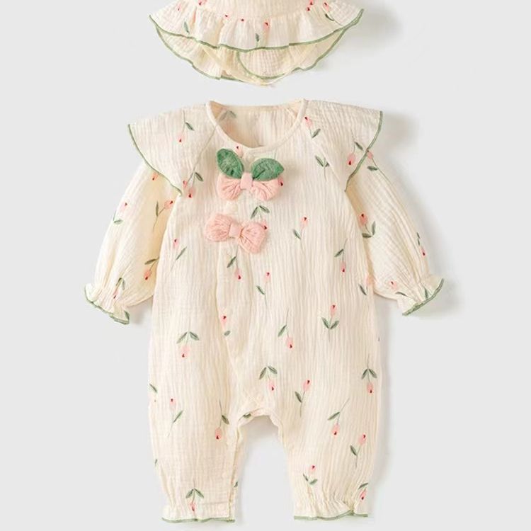 Newborn baby long-sleeve romper: stylish and trendy autumn outfit for baby girls - spring/autumn one-piece jumpsuit with floral print, perfect for outdoor adventures